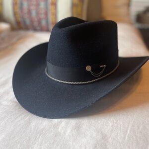 Freya Iris Hat